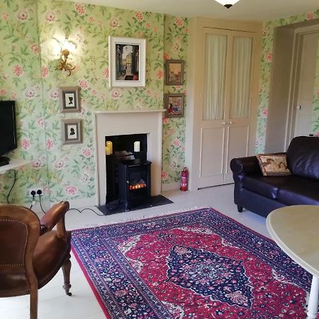 Bed and Breakfast Dolphin House Batheaston Екстер'єр фото